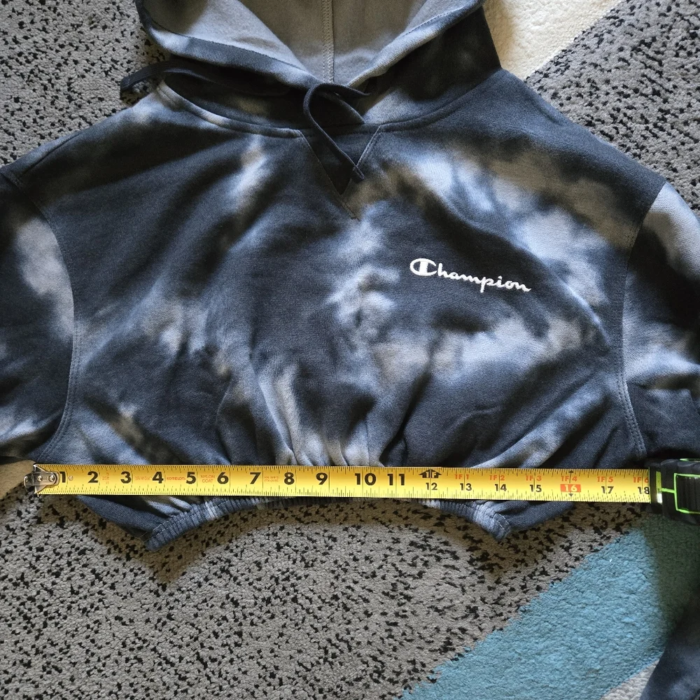 Champion tie dye custom cropped hoodie, S, EUC - Picture 10 of 11